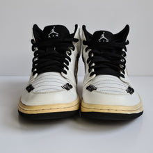 Load image into Gallery viewer, Nike Air Jordan 1 Retro Opening Day 'Barons' UK9 Korreckt