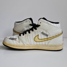 Load image into Gallery viewer, Nike Air Jordan 1 Retro Opening Day 'Barons' UK9 Korreckt