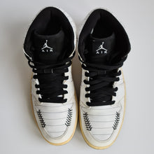 Load image into Gallery viewer, Nike Air Jordan 1 Retro Opening Day 'Barons' UK9 Korreckt