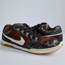 Load image into Gallery viewer, Nike Air Mogan Premium 6.0 UK10 Korreckt