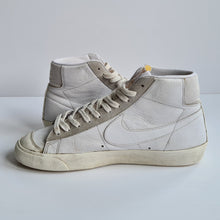 Load image into Gallery viewer, Nike Blazer Mid 77 Vintage Sail Platinum UK10
