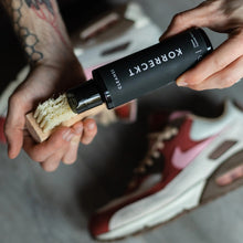 Load image into Gallery viewer, Best sneaker and footwear cleaner