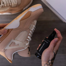 Load image into Gallery viewer, How to nourish leather Condition Korreckt