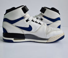 Load image into Gallery viewer, Nike Air Revolution &#39;White Game Royal&#39; UK10 Korreckt
