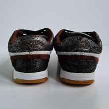 Load image into Gallery viewer, Nike Air Mogan Premium 6.0 UK10 Korreckt
