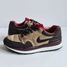 Load image into Gallery viewer, Nike Air Safari Vintage UK9.5
